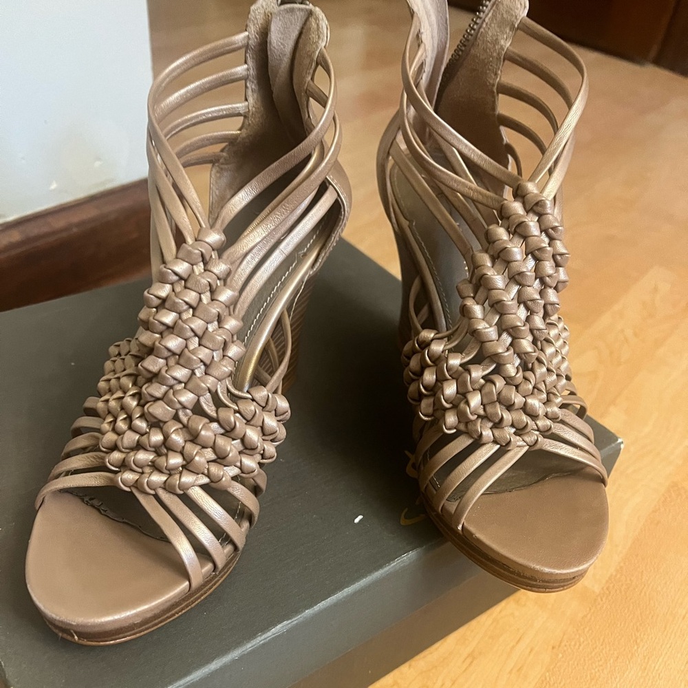 B. Makowsky Tan Strappy Heels